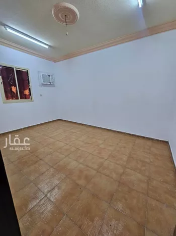 شقة للإيجار في شارع الامير ناصر بن فرحان ال سعود, حي المرسلات, مدينة الرياض, منطقة الرياض