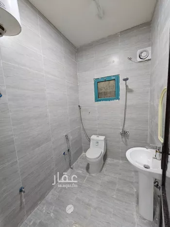 شقة للإيجار في شارع ميناء الاحمدي, حي إشبيلية, مدينة الرياض, منطقة الرياض صورة 4