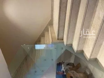 فيلا للإيجار في شارع عز الدين بن فهد ، حي عكاظ ، الرياض ، منطقة الرياض صورة 5