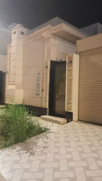عمارة للبيع في شارع زياد بن حنظلة ، حي الملك فهد ، عنيزة ، عنيزة