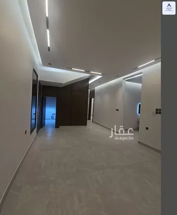 فيلا للبيع في شارع قيس بن الملوح, حي الرمال, مدينة الرياض, منطقة الرياض