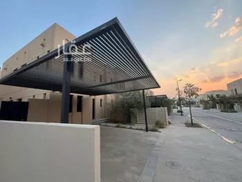 فيلا للإيجار في شارع رقم 1205, حي سدرة, مدينة الرياض, منطقة الرياض صورة 2