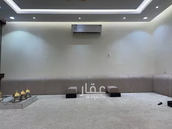 فيلا للبيع في شارع النباع, حي السعادة, مدينة الرياض, منطقة الرياض صورة 2