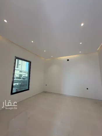 فيلا للبيع في شارع أحمد بن الحسن الأنصاري, حي المهدية, مدينة الرياض, منطقة الرياض صورة 3