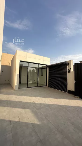 فيلا للبيع في شارع عبدالقادر بن عبدالوارث, حي المهدية, مدينة الرياض, منطقة الرياض