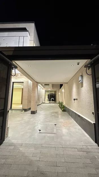فيلا للبيع في شارع إبراهيم بن علي بن علوي, حي المهدية, مدينة الرياض, منطقة الرياض صورة 2