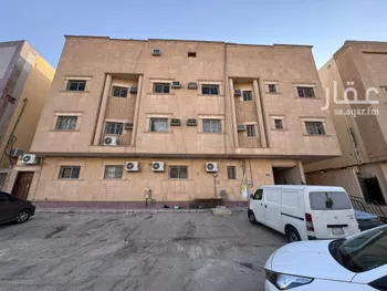 شقة للبيع في شارع الخزنة, حي إشبيلية, مدينة الرياض, منطقة الرياض