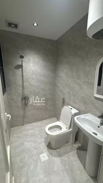 شقة للإيجار في شارع القليب, حي الضباب, مدينة الدمام, المنطقة الشرقية صورة 3