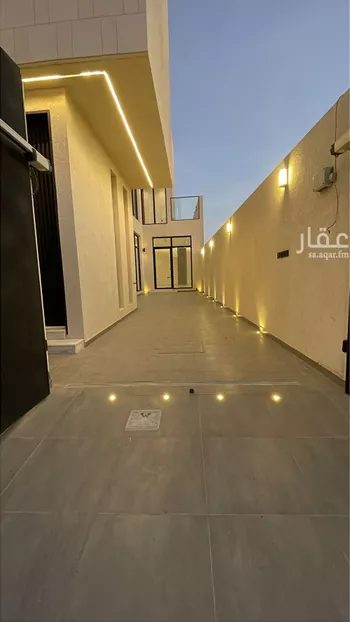 فيلا للبيع في شارع أحمد بن الحسن الأنصاري, حي المهدية, مدينة الرياض, منطقة الرياض صورة 2