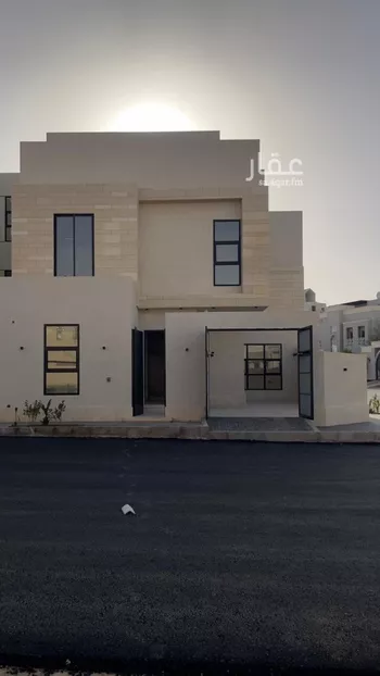 فيلا للبيع في شارع السيل, حي المهدية, مدينة الرياض, منطقة الرياض