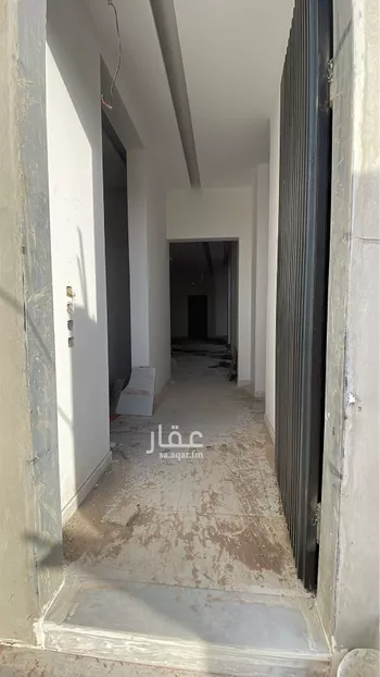 فيلا للبيع في شارع ابن صدقة الغرافي, حي المهدية, مدينة الرياض, منطقة الرياض صورة 4