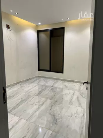 دور للبيع في شارع حميد الطويل, حي عكاظ, مدينة الرياض, منطقة الرياض صورة 2