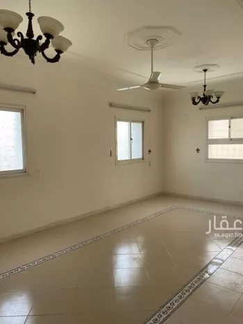 شقة للإيجار في شارع الامام تركي بن عبد الله ، حي الخالدية ، ابها ، منطقة عسير صورة 5