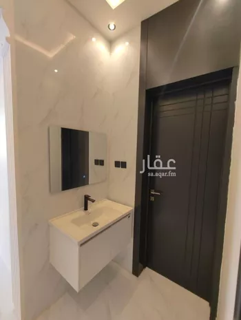 دور للبيع في شارع الرسالة, حي بدر, مدينة الرياض, منطقة الرياض صورة 3