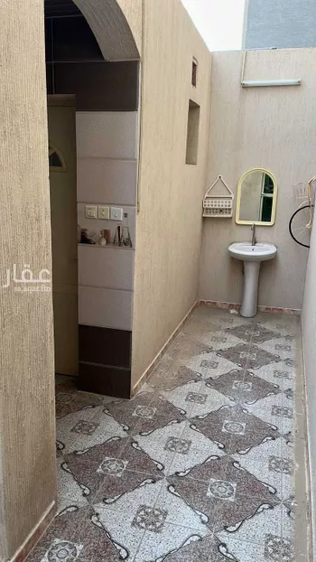 شقة للإيجار في شارع ابو المعالي الصيفي ، حي جنوب الهفوف ، الهفوف‎ ، الاحساء