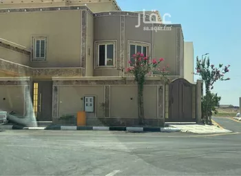 فيلا للإيجار في شارع عبد الله القيرواني ، حي الخريمي ، حائل ، منطقة حائل صورة 2