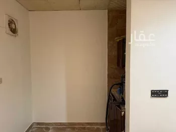 غرفة للإيجار في شارع طريق الملك عبدالعزيز, حي اليرموك, مدينة الرس, منطقة القصيم صورة 4