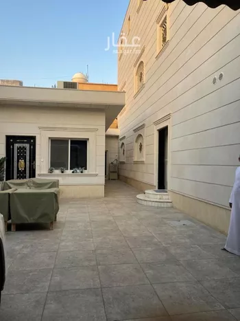 فيلا للبيع في شارع النباع, حي السعادة, مدينة الرياض, منطقة الرياض صورة 3