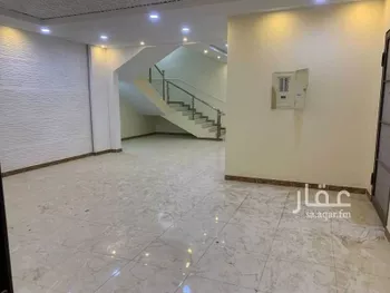 فيلا للإيجار في شارع علي المحتسب ، حي الوادي ، حائل ، منطقة حائل صورة 2