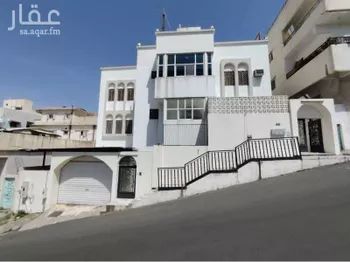 فيلا للبيع في شارع جبل احد ، حي العزيزية ، ابها ، منطقة عسير