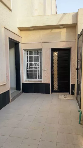 فيلا للإيجار في شارع الرفاعي ، حي عكاظ ، الرياض ، منطقة الرياض صورة 3