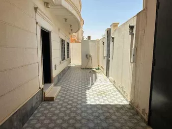 فيلا للبيع في شارع أبي عبدالله الخزرجي, حي الرفيعة, مدينة الرياض, منطقة الرياض صورة 2