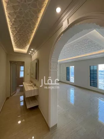 شقة للبيع في شارع جبل شدقم ، حي الحمراء ، الخبر ، الخبر