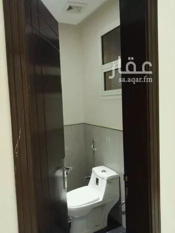 فيلا للبيع في شارع خليفه العتيبي ، حي القيروان ، الرياض صورة 3