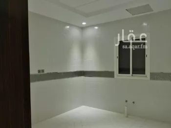 فيلا للبيع في شارع خليفه العتيبي ، حي القيروان ، الرياض صورة 4