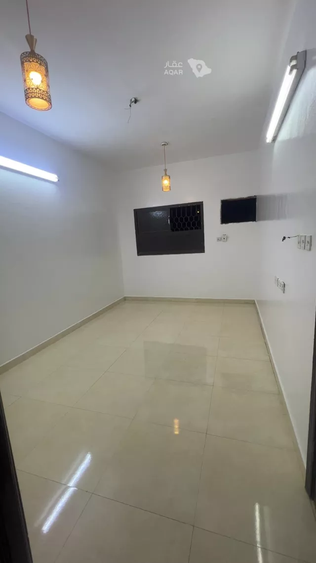 شقة للإيجار في شارع قرية الأزهار, حي العريجاء الغربي, مدينة الرياض, منطقة الرياض