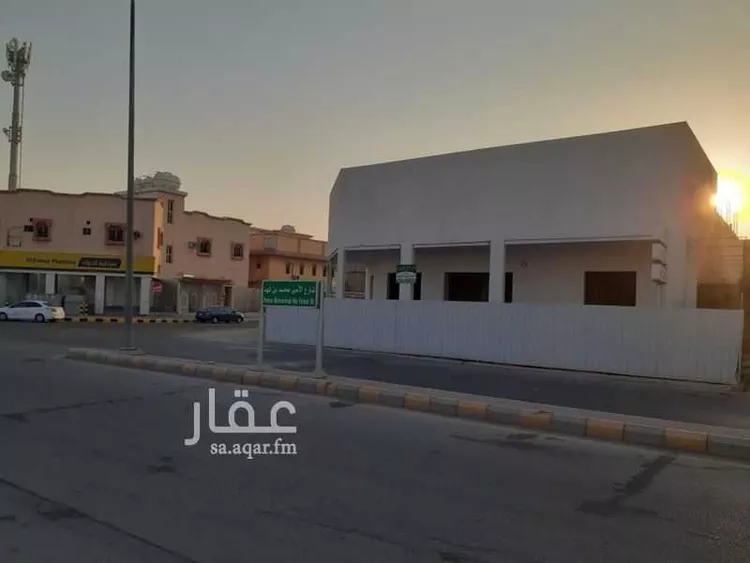 عمارة للبيع في شارع شارع الامير محمد بن فهد, حي العزيزية, مدينة الخفجى, المنطقة الشرقية صورة 2