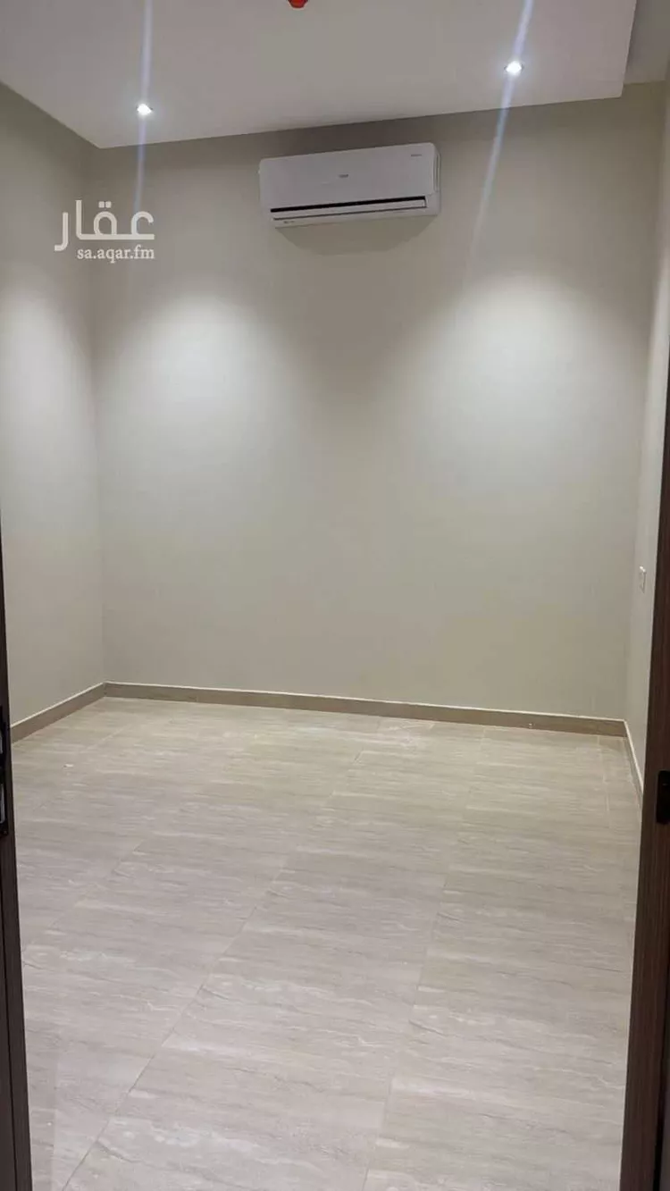 عمارة للبيع في شارع الحارث الطائي, حي الملز, مدينة الرياض, منطقة الرياض صورة 4