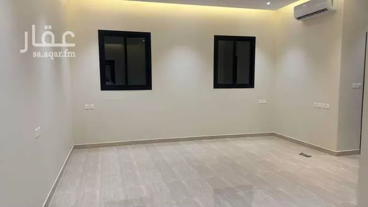 عمارة للبيع في شارع الحارث الطائي, حي الملز, مدينة الرياض, منطقة الرياض صورة 2