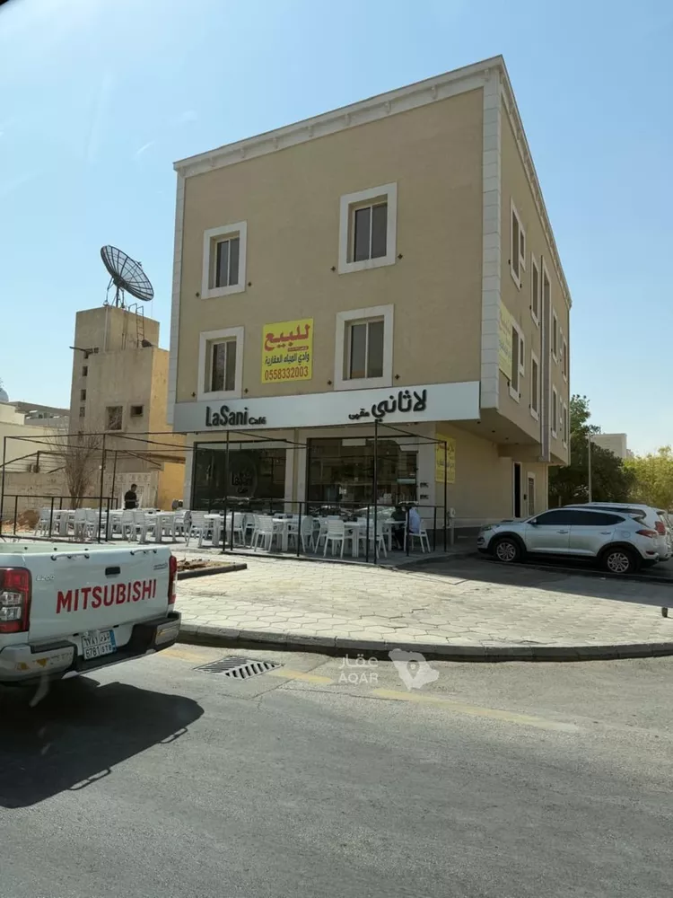 Building for Sale in Riyadh Al Malaz