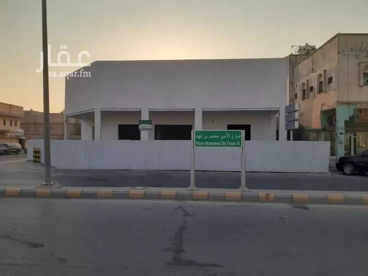 عمارة للبيع في شارع شارع الامير محمد بن فهد, حي العزيزية, مدينة الخفجى, المنطقة الشرقية صورة 3