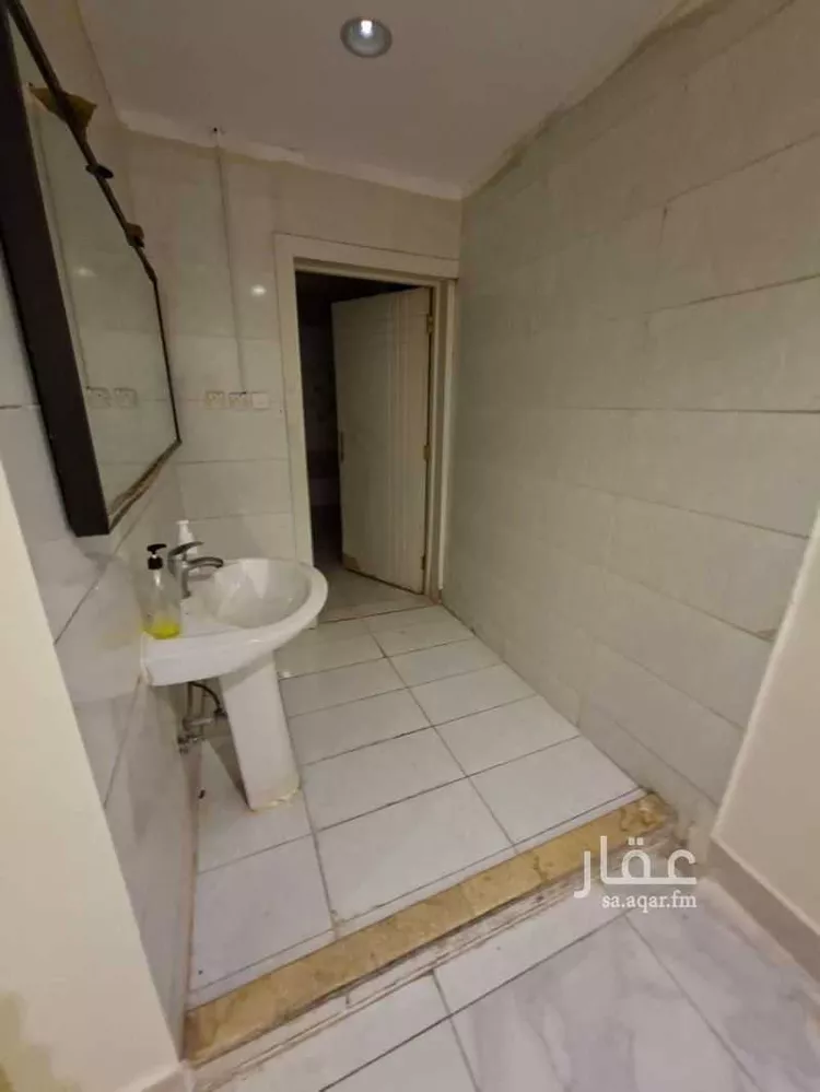 مكتب تجاري للإيجار في شارع بطاح, حي قرطبة, مدينة الرياض, منطقة الرياض صورة 2