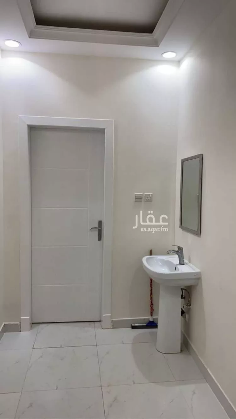 فيلا للإيجار في شارع نهر ابن عميره, حي القادسية, مدينة الرياض, منطقة الرياض صورة 5