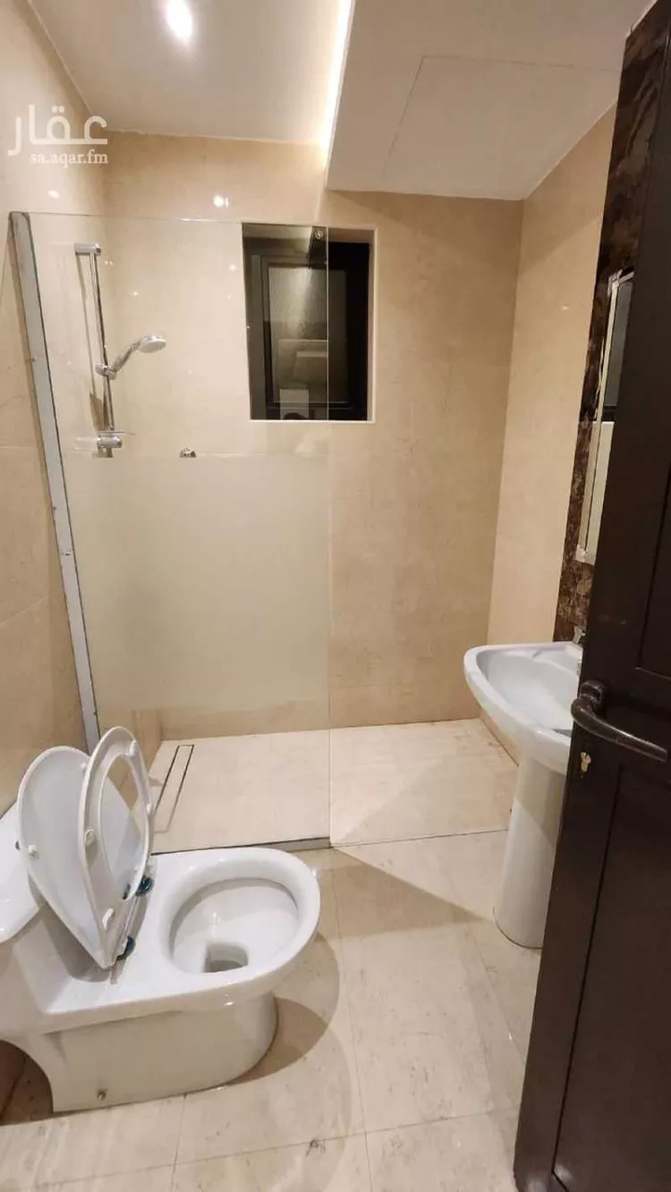 شقة للإيجار في شارع الرصيفة, حي الملقا, مدينة الرياض, منطقة الرياض صورة 5