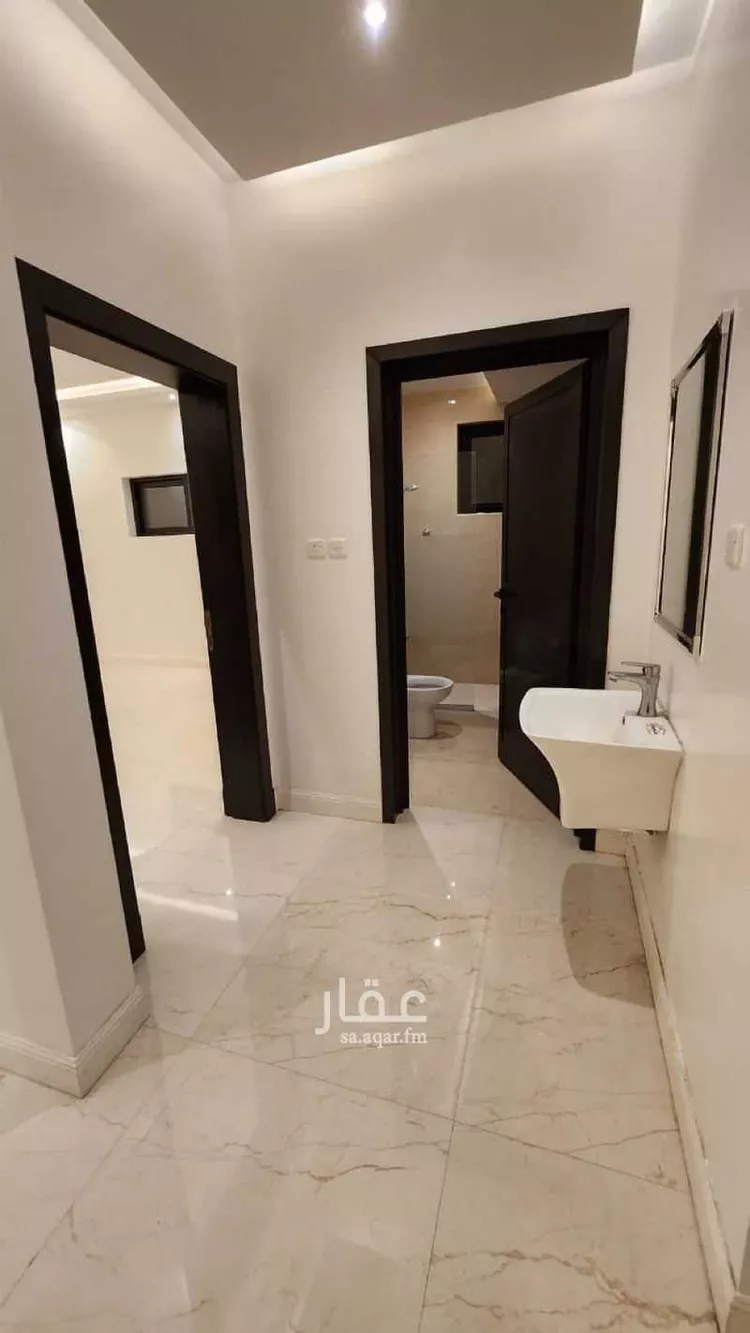 شقة للإيجار في شارع الرصيفة, حي الملقا, مدينة الرياض, منطقة الرياض صورة 2