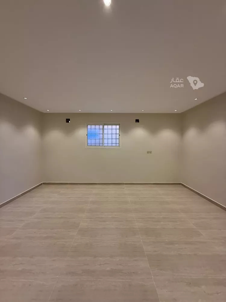 Floor for Rent in Riyadh Al Maizilah 15