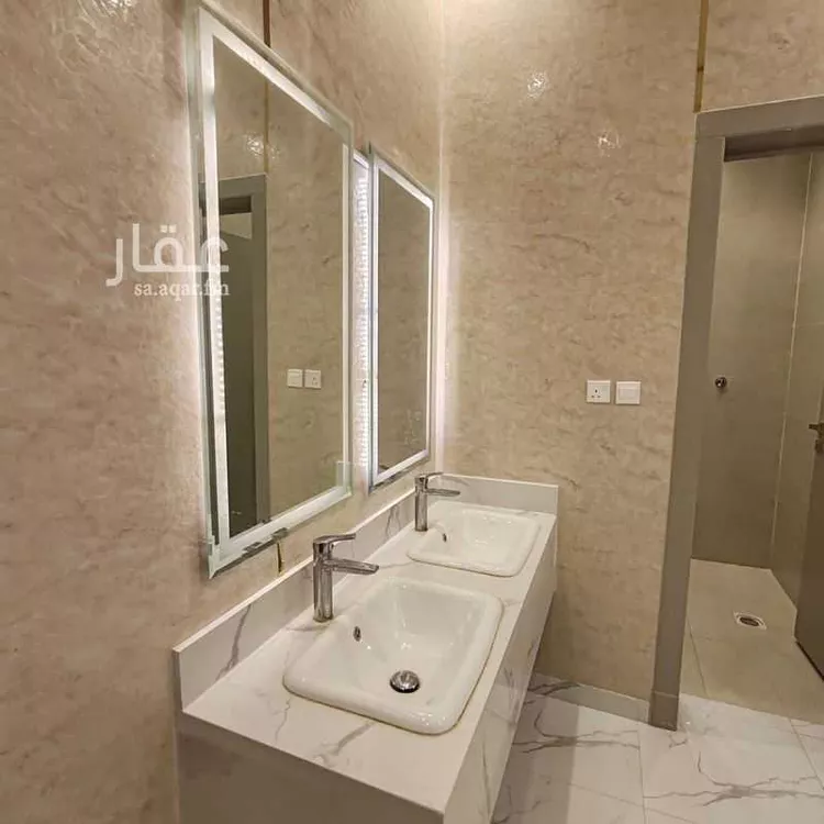 Villa for Sale in Riyadh Dhahrat Namar