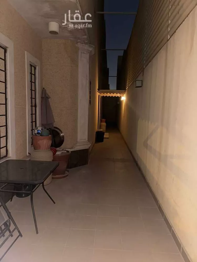 فيلا للبيع في شارع الحجل, حي النفل, مدينة الرياض, منطقة الرياض صورة 3