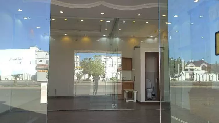 محل للإيجار في شارع علي ابن مسعد الباهلي, حي الدفاع, مدينة المدينة المنورة, منطقة المدينة المنورة