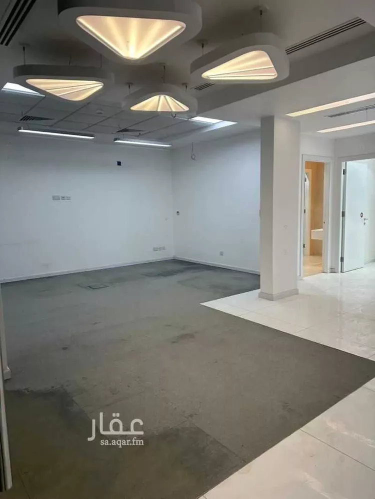 مكتب تجاري للإيجار في شارع عائشة ابنت ابي بكر, حي النخيل, مدينة رماح, منطقة الرياض صورة 2