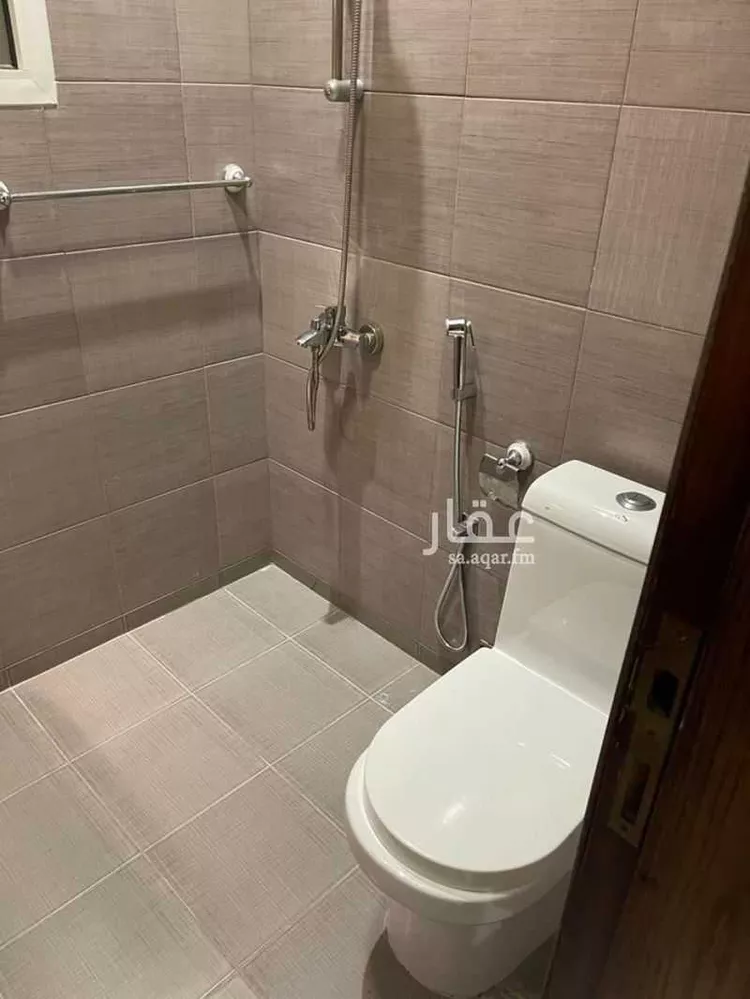 شقة للإيجار في شارع الامير متعب ابن عبدالعزيز الفرعي, حي الواحة, مدينة الدمام, المنطقة الشرقية صورة 2