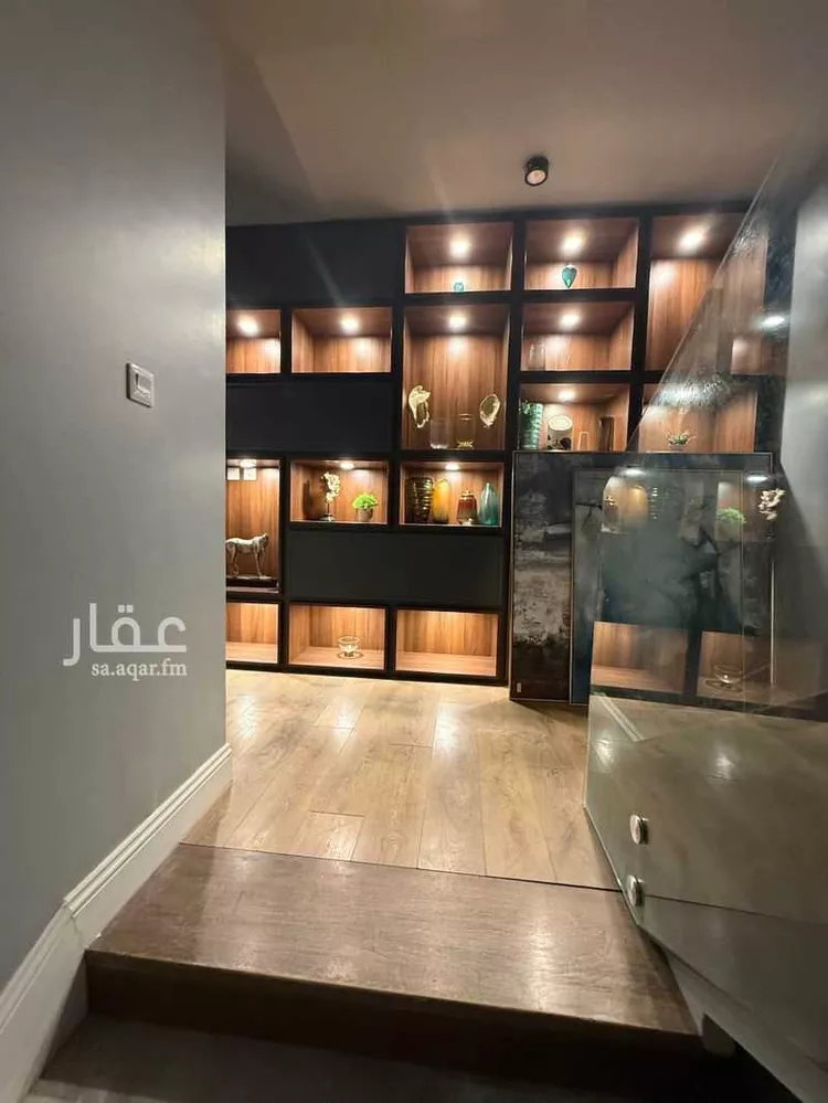 فيلا للإيجار في شارع الحسن بن سفيان, حي العارض, مدينة الرياض, منطقة الرياض صورة 2
