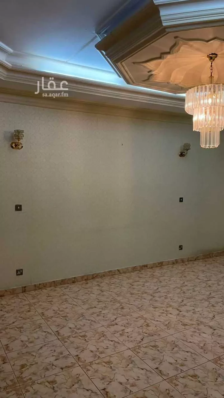 فيلا للبيع في شارع عبيدالله ابن ابي يزيد, حي الإسكان, مدينة بريدة, منطقة القصيم صورة 4