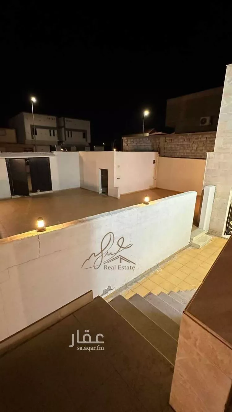 دور للبيع في شارع عمر ابن احمد ابن هبة الله, حي أبوكبير, مدينة المدينة المنورة, منطقة المدينة المنورة صورة 2