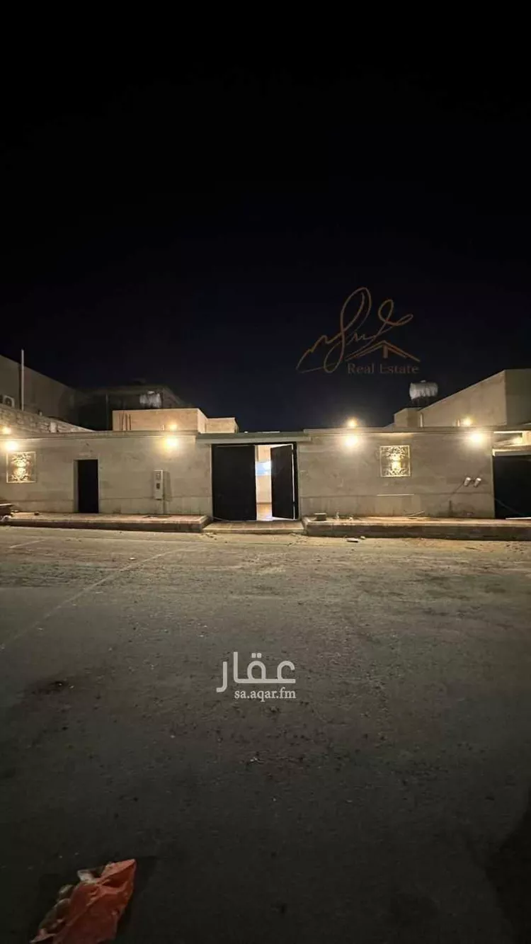 دور للبيع في شارع عمر ابن احمد ابن هبة الله, حي أبوكبير, مدينة المدينة المنورة, منطقة المدينة المنورة