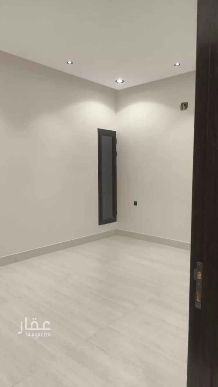 دور للبيع في شارع السلطان قابوس, حي المعيزيلة, مدينة الرياض, منطقة الرياض صورة 4